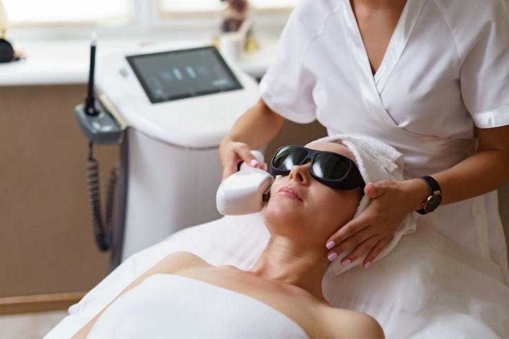 What Is Laser Therapy? A Complete Guide to Treatment and Healing